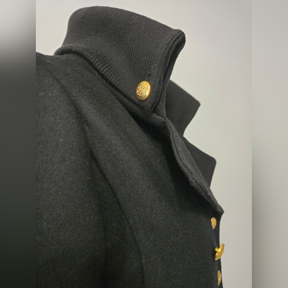 MAX MARA Virgin Wool Cropped Black Peacoat. Gold Buttons, High Ribbed Collar. M - Picture 5 of 12